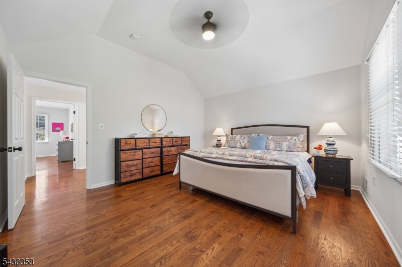 13 Edgar Street Summit, NJ 07901 - Photo 18 of 31