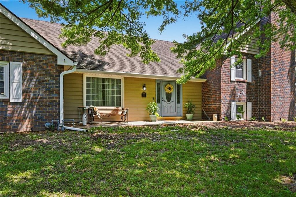 111 Elm Street Lathrop, MO 64465 - Photo 6 of 63