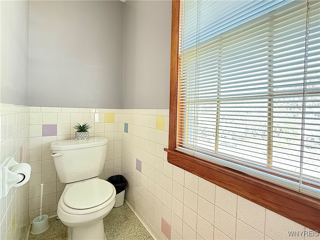 48 Springfield Avenue Tonawanda, NY 14150 - Photo 23 of 34