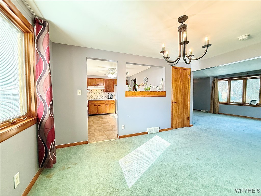 48 Springfield Avenue Tonawanda, NY 14150 - Photo 9 of 34