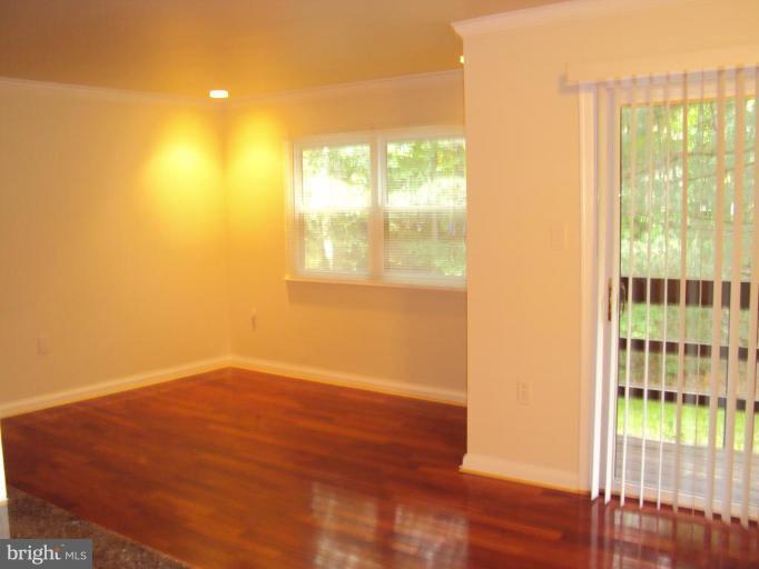 2394 Cloudcroft Square Reston, VA 20191 - Photo 15 of 19 Living Room/Dining Room