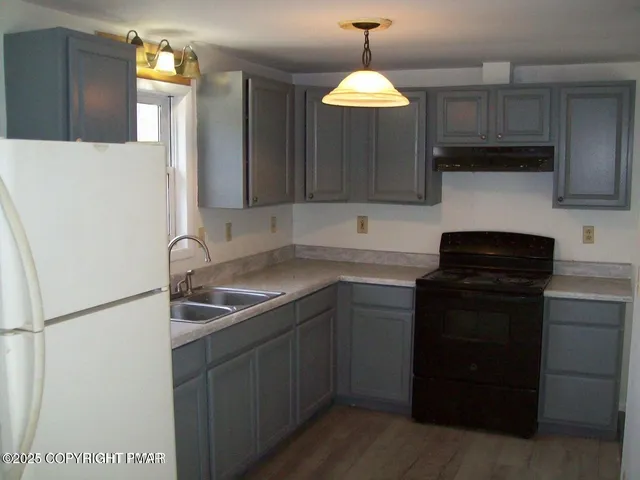 $2,400 | 4161 Romeo Road, Tobyhanna, PA 18466