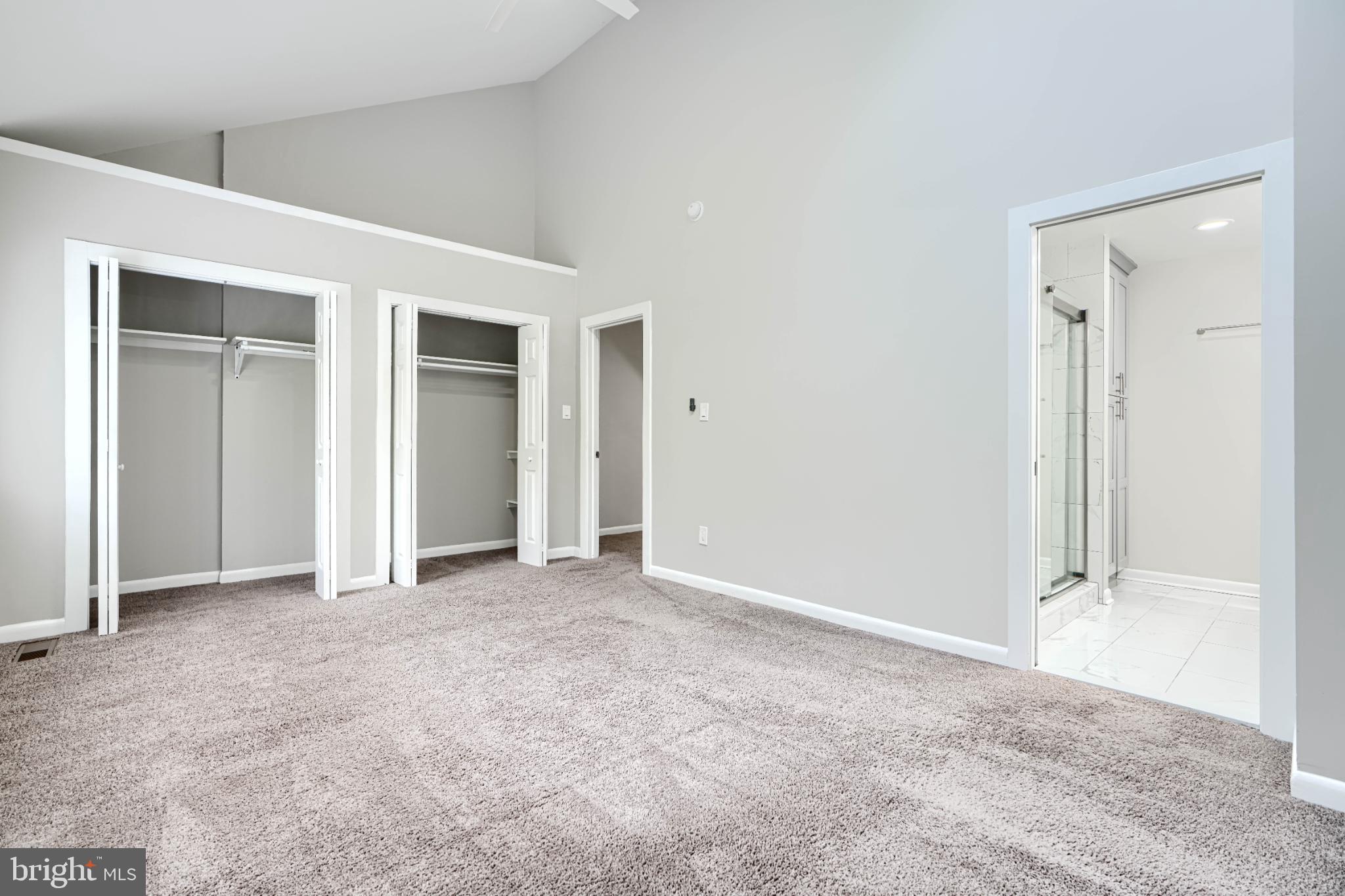 5520 Vantage Point Road Columbia, MD 21044 - Photo 21 of 28 an empty room with closet and a bathroom