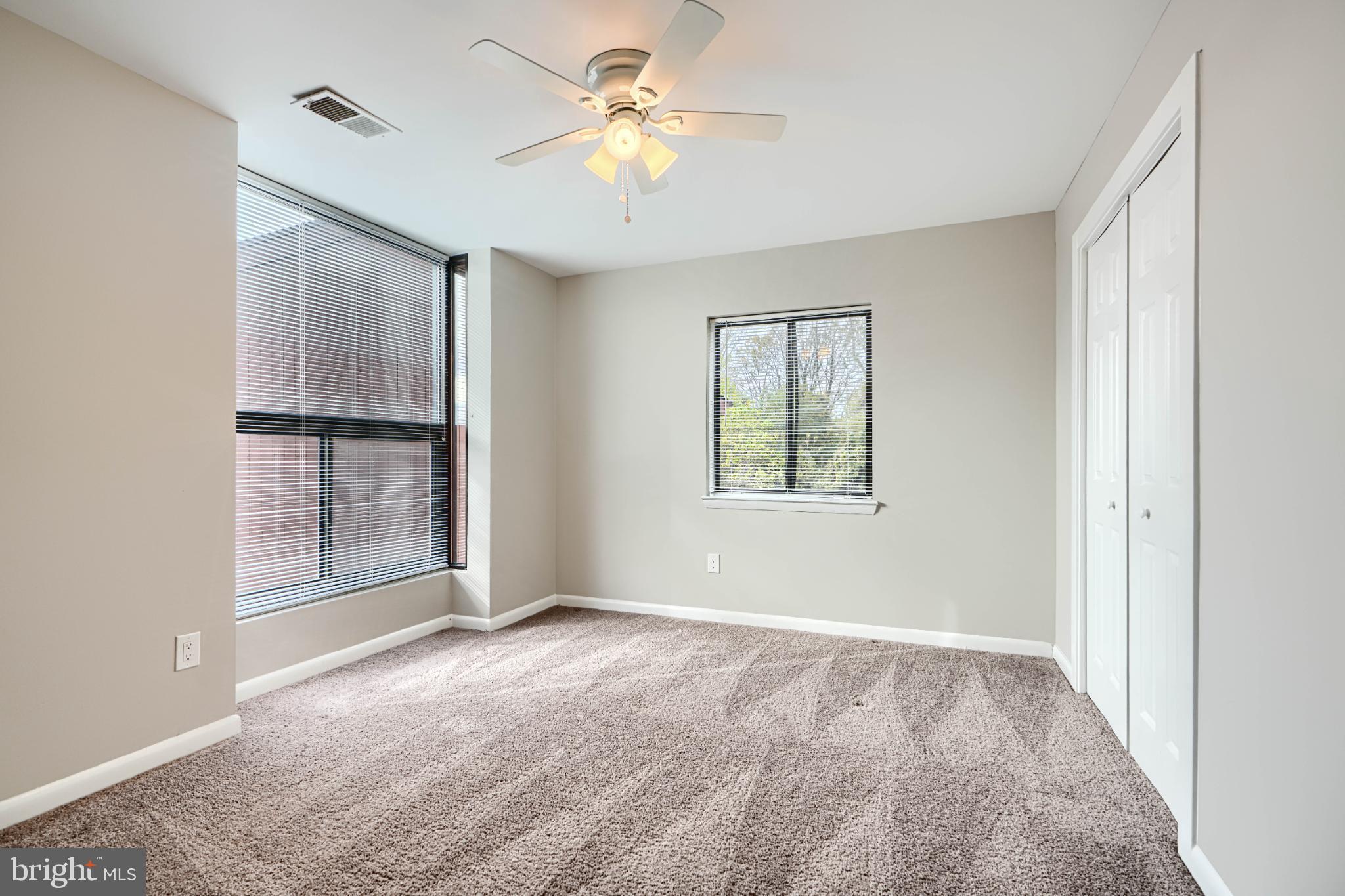 5520 Vantage Point Road Columbia, MD 21044 - Photo 24 of 28 a view of an empty room with a window