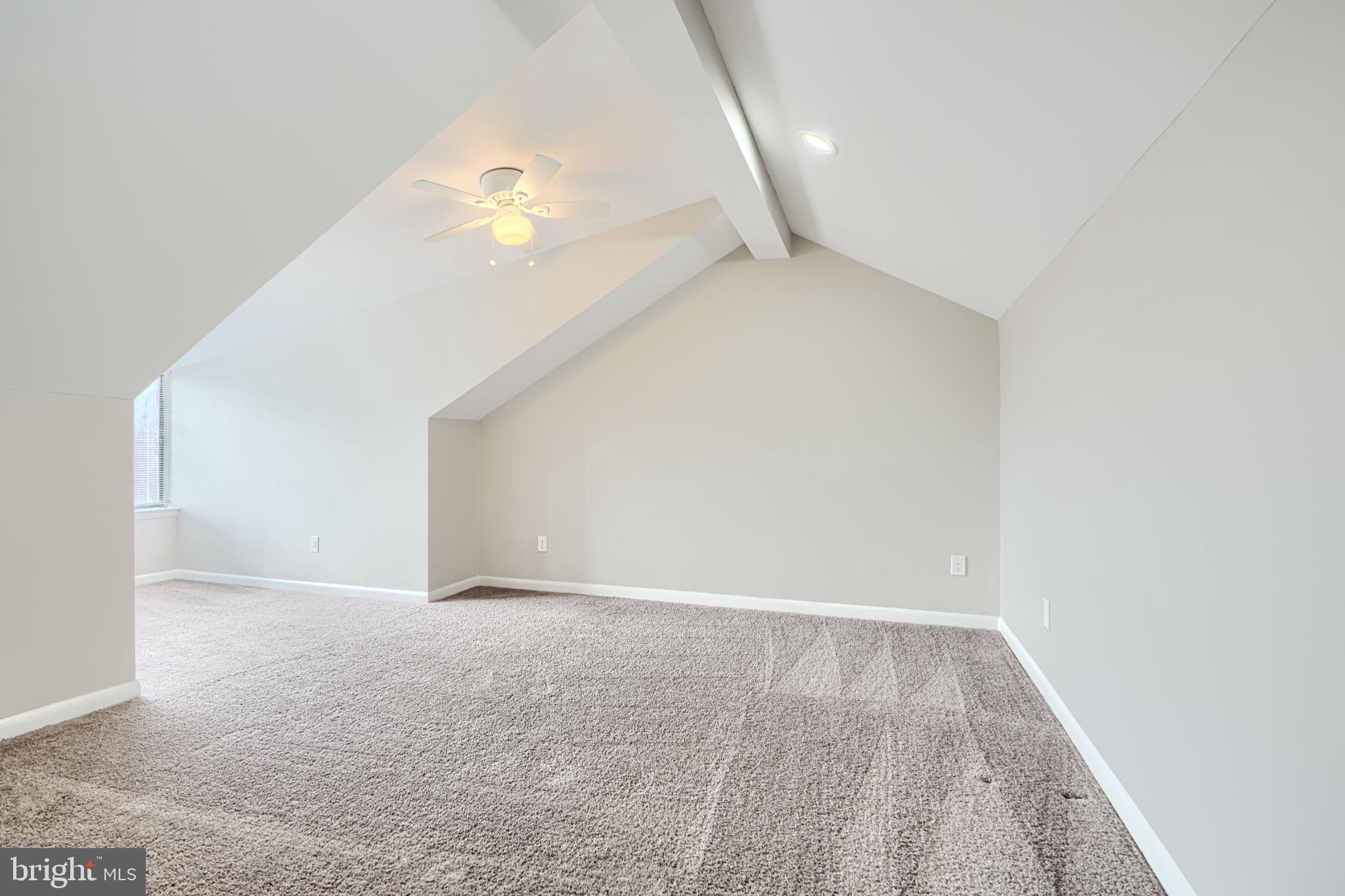 5520 Vantage Point Road Columbia, MD 21044 - Photo 27 of 28 a view of an empty room