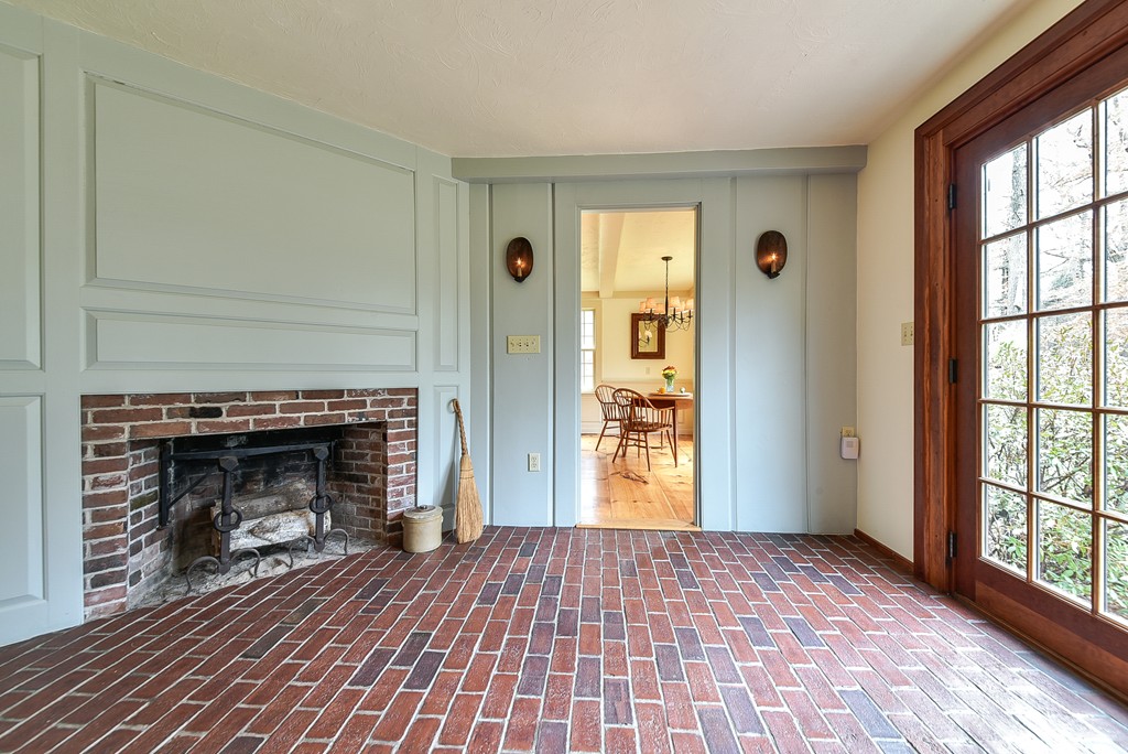 107 Bogastow Brook Road Sherborn, MA 01770 - Photo 7 of 26 Gallery Image 7