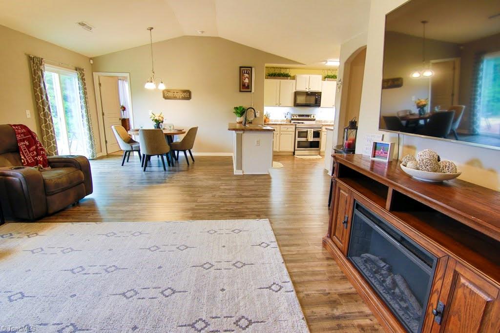 338 Mason Trace Burlington, NC 27217 - Photo 17 of 30