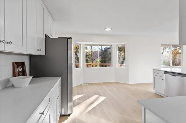 $599,900 | 14085 85th Place North, Maple Grove, MN 55369