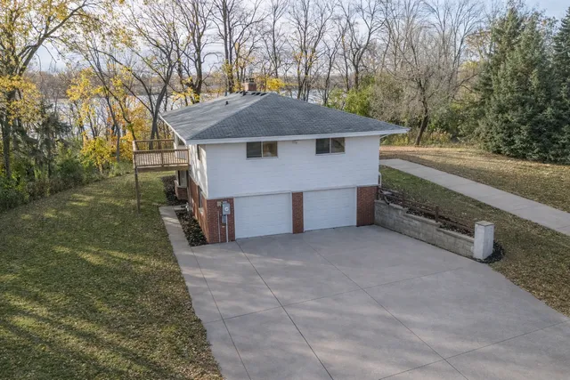 $599,900 | 14085 85th Place North, Maple Grove, MN 55369