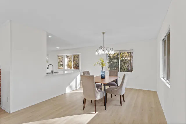 $599,900 | 14085 85th Place North, Maple Grove, MN 55369