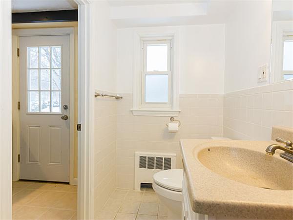 114 Stanley Road Newton, MA 02468 - Photo 17 of 26 Gallery Image 17