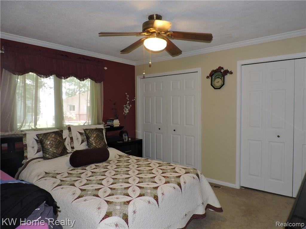 33685 Bostwick Place Farmington Hills, MI 48335 - Photo 14 of 29