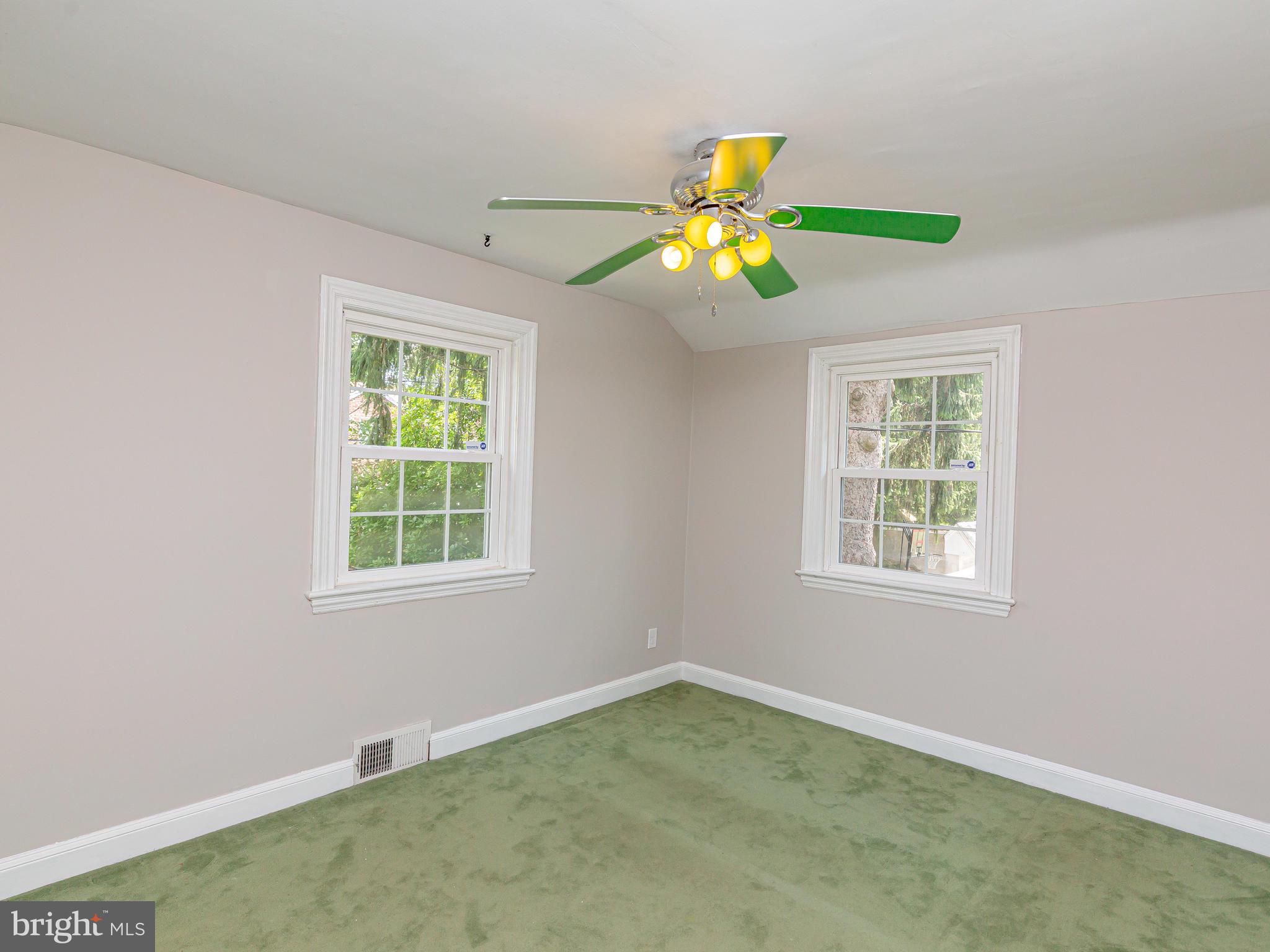 227 Crosshill Road Wynnewood, PA 19096 - Photo 25 of 28