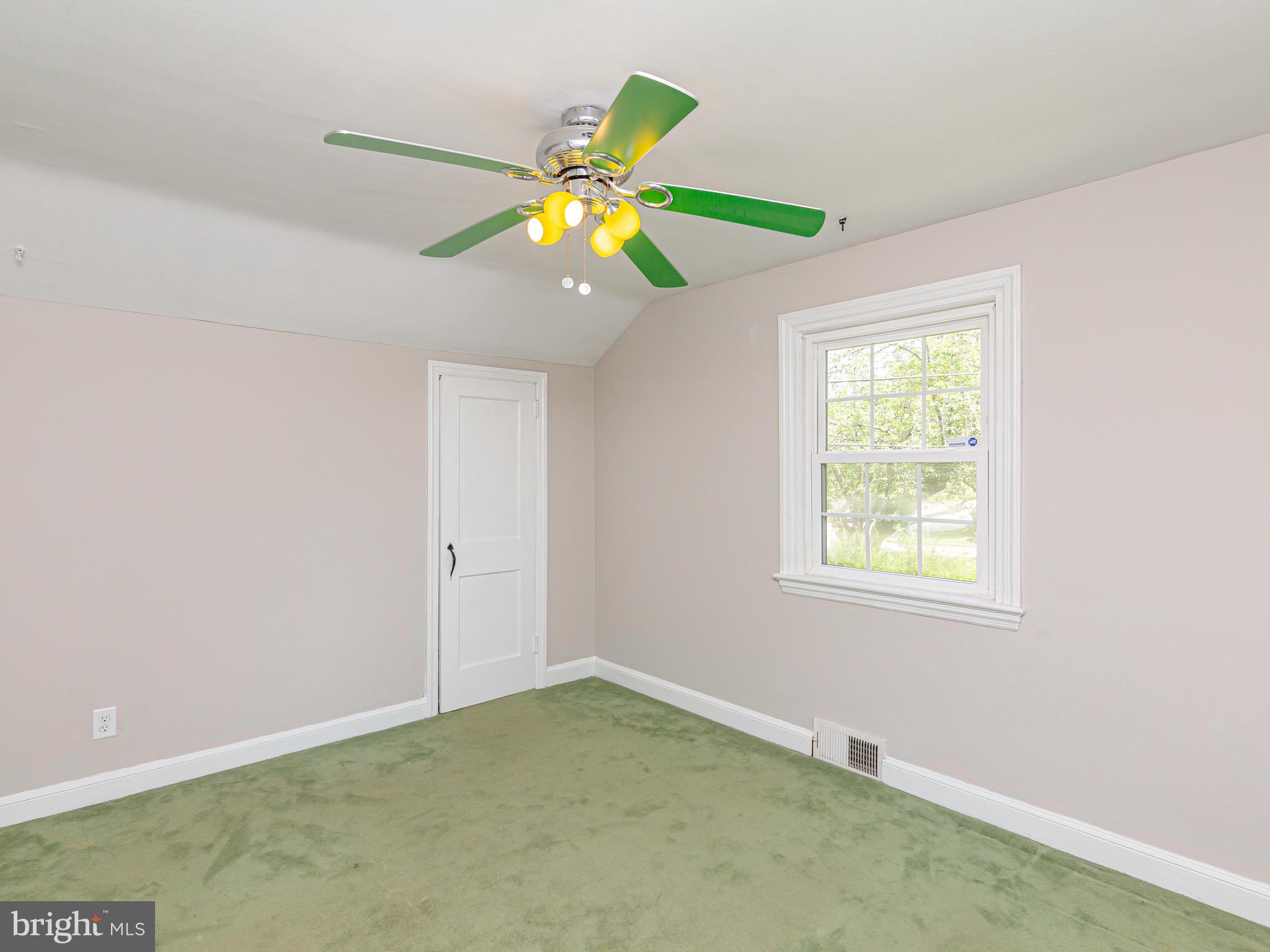 227 Crosshill Road Wynnewood, PA 19096 - Photo 26 of 28