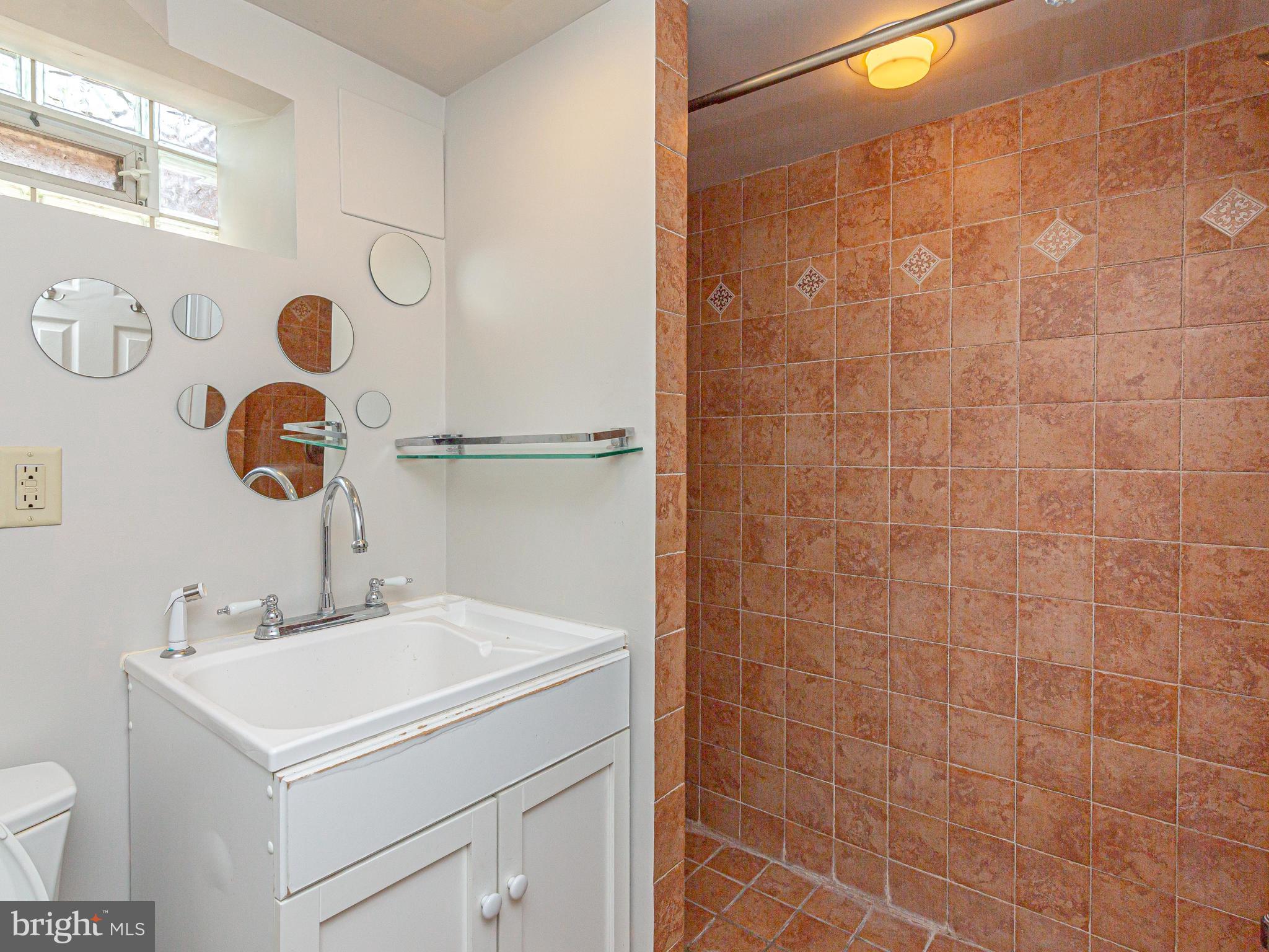 227 Crosshill Road Wynnewood, PA 19096 - Photo 27 of 28