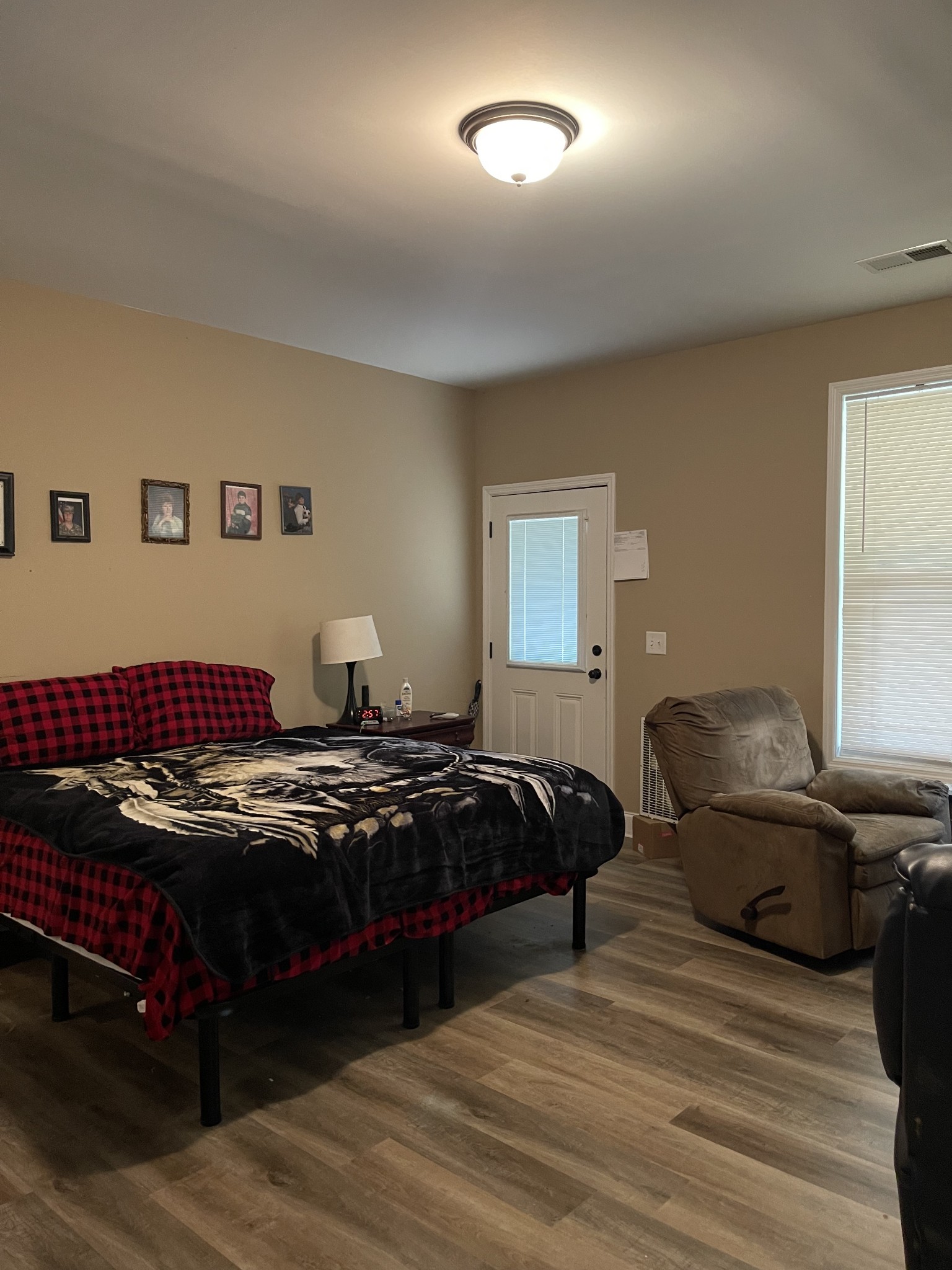 511 Franklin Road Gallatin, TN 37066 - Photo 19 of 47 a bedroom with bed and a window