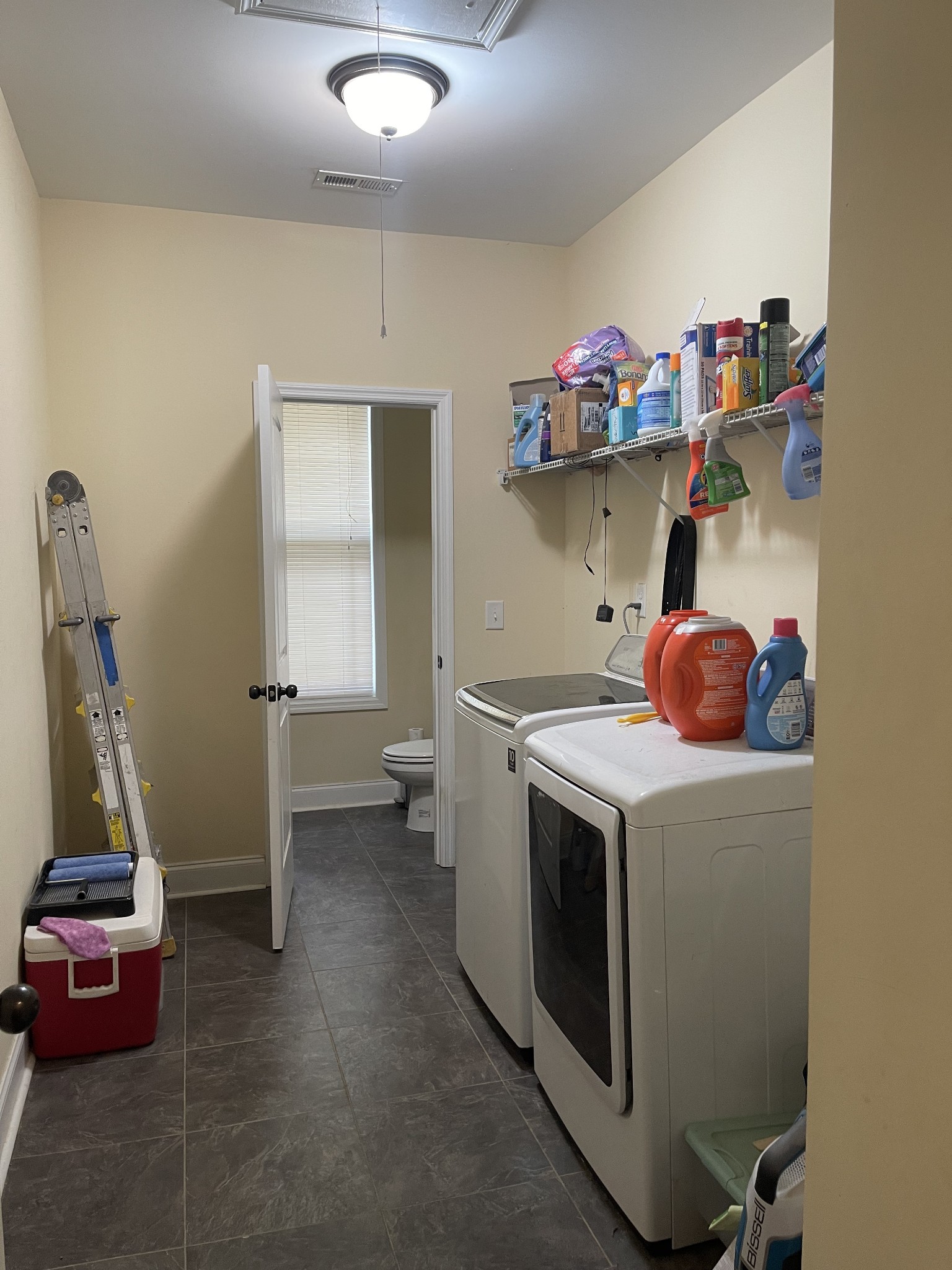 511 Franklin Road Gallatin, TN 37066 - Photo 29 of 47 a utility room with dryer and washer