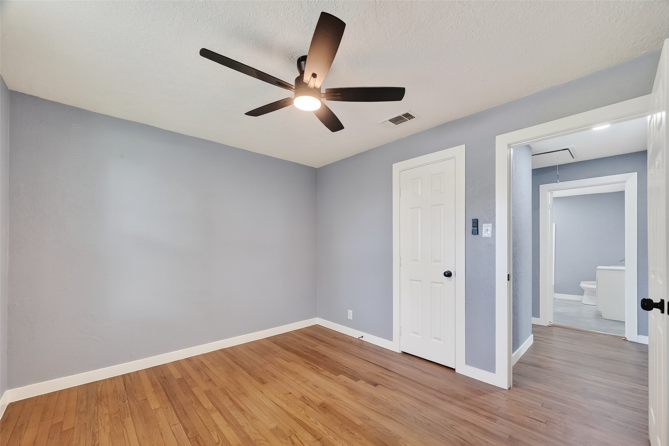 4727 Arvilla Lane Houston, TX 77021 - Photo 33 of 37