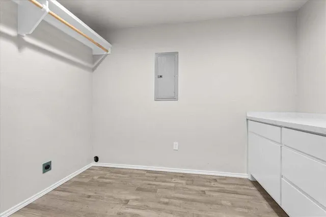 $1,550 | 327 Hiracheta Drive, New Home, TX 79381