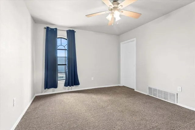 $1,550 | 327 Hiracheta Drive, New Home, TX 79381