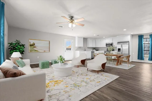 $1,550 | 327 Hiracheta Drive, New Home, TX 79381