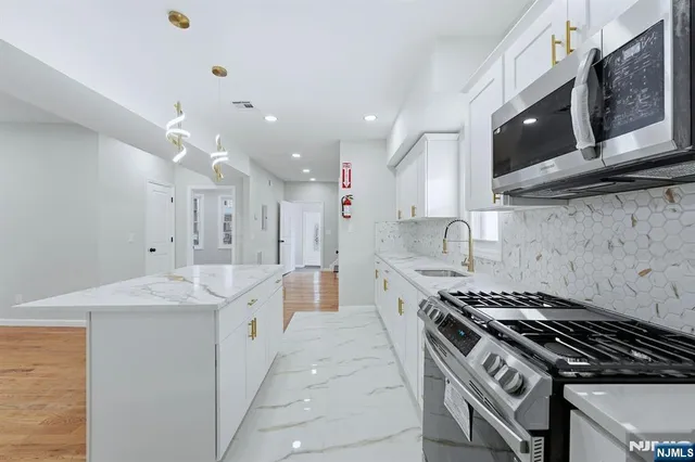 $475,000 | 14 Ruth Street, Irvington, NJ 07111