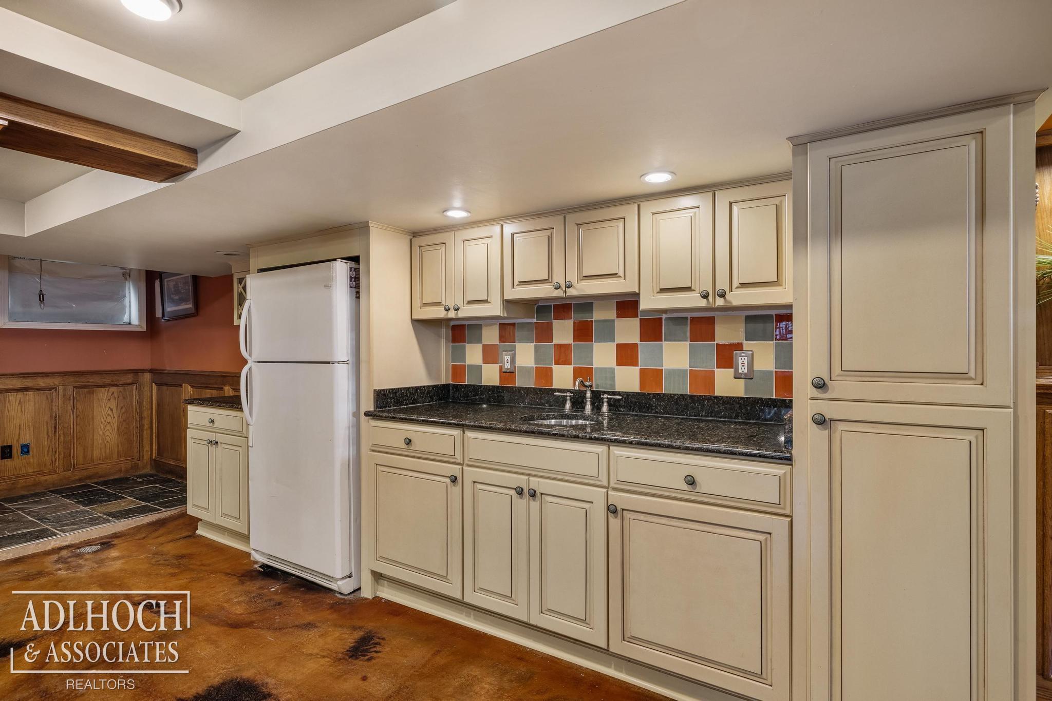 1312 Buckingham Road Grosse Pointe Park, MI 48230 - Photo 51 of 63