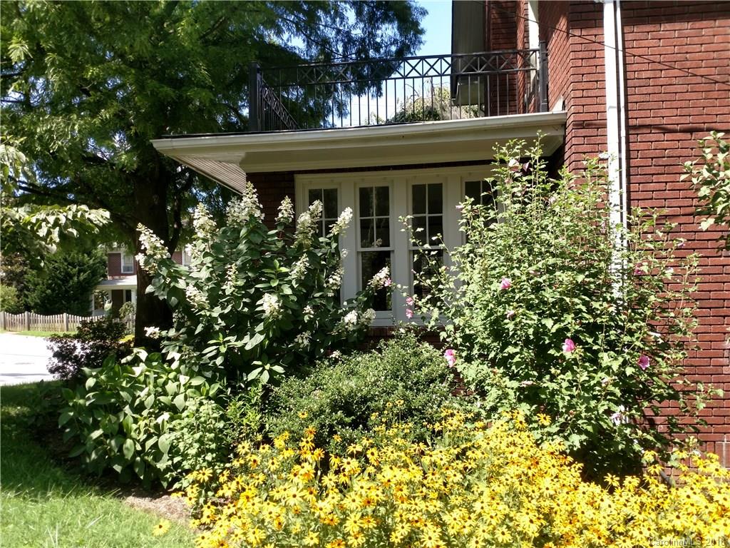 73 Gracelyn Road Asheville, NC 28804 - Photo 5 of 14 Gallery Image 5