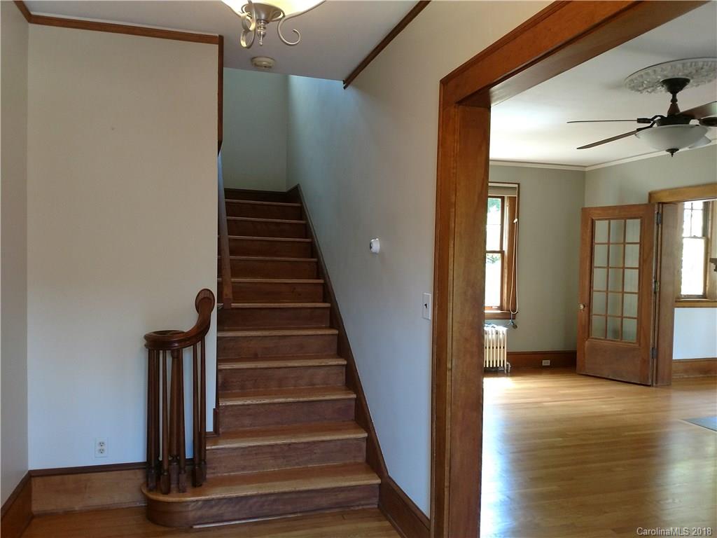 73 Gracelyn Road Asheville, NC 28804 - Photo 7 of 14 Gallery Image 7