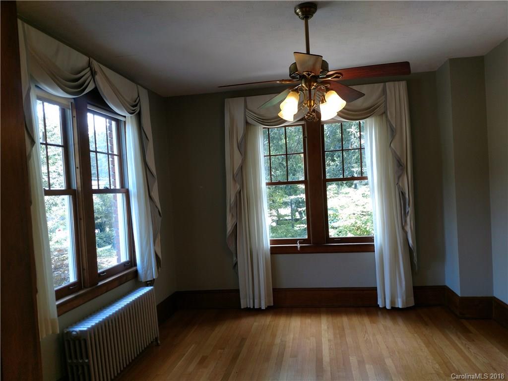 73 Gracelyn Road Asheville, NC 28804 - Photo 8 of 14 Gallery Image 8