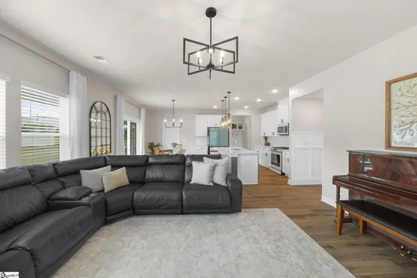 $374,900 | 905 Elgon Walk Drive, Fountain Inn, SC 29644