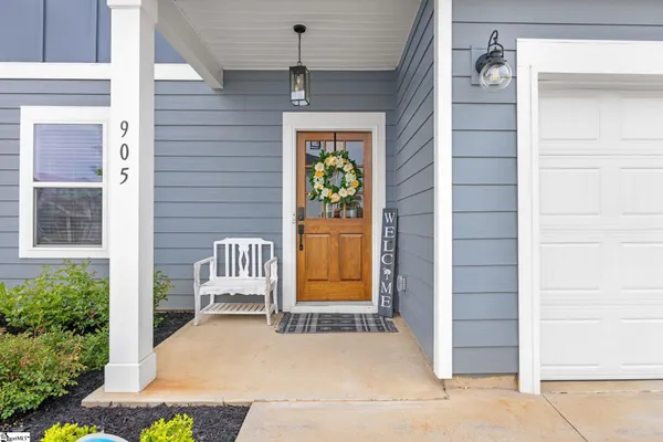 $374,900 | 905 Elgon Walk Drive, Fountain Inn, SC 29644