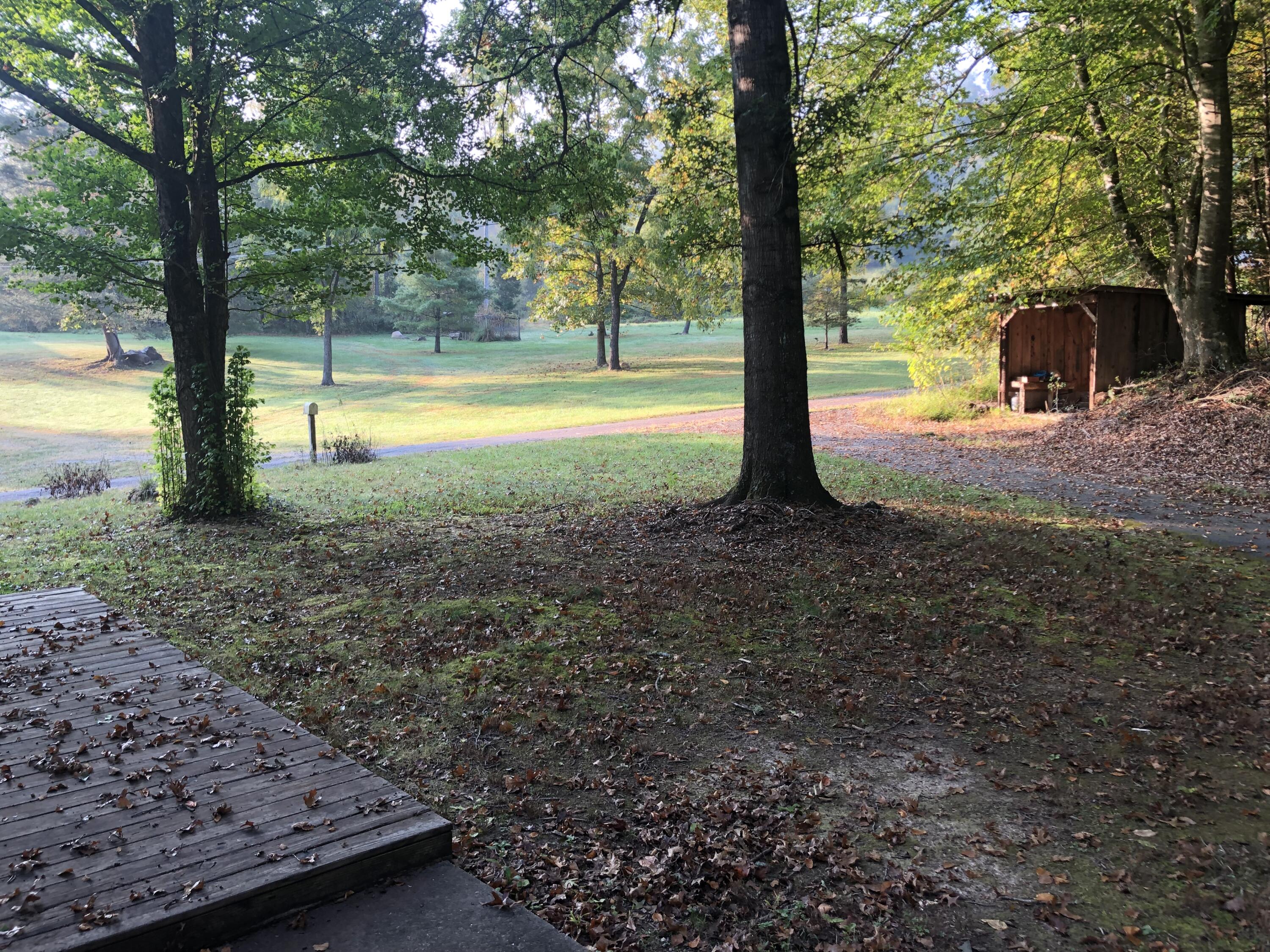 170 Wolfe Lane Butler, TN 37640 - Photo 32 of 34 IMG_3230