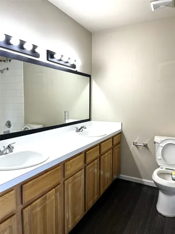 $1,475 | 11807 Chetman Drive, Unit B, Houston, TX 77065