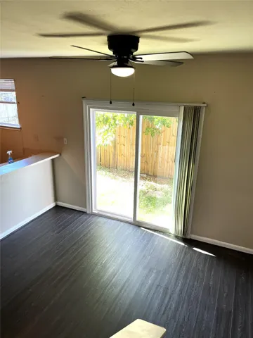 $1,475 | 11807 Chetman Drive, Unit B, Houston, TX 77065