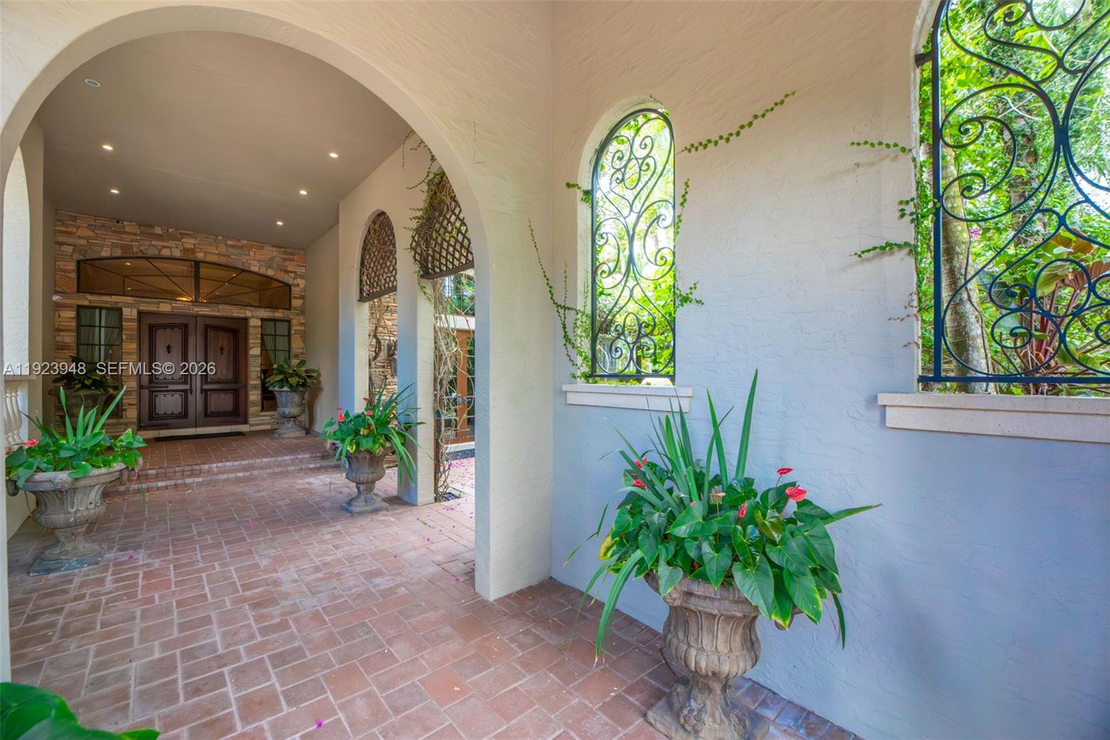 16740 Berkshire Court Southwest Ranches, FL 33331 - Photo 6 of 92