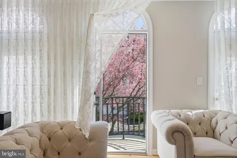$1,199,888 | 7714 Spoleto Lane, Unit 54, McLean, VA 22102