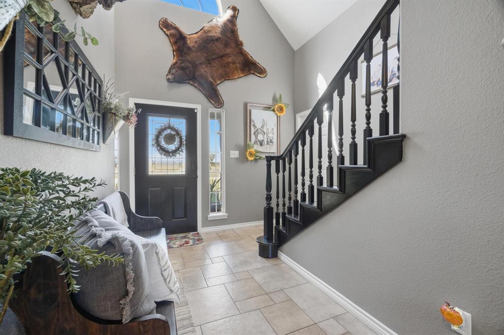 401 County Road 359, Unit B Merkel, TX 79536 - Photo 3 of 40 a view of entryway