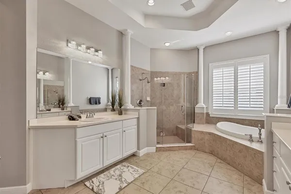 $5,900 | 5583 46th Court West, Bradenton, FL 34210