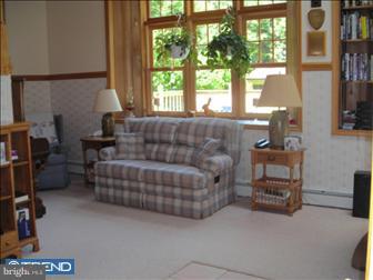 301 West Waverly Road Glenside, PA 19038 - Photo 3 of 12 Family Room
