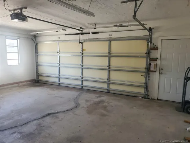 $3,200 | 4203 Northeast Skyline Drive, Jensen Beach, FL 34957