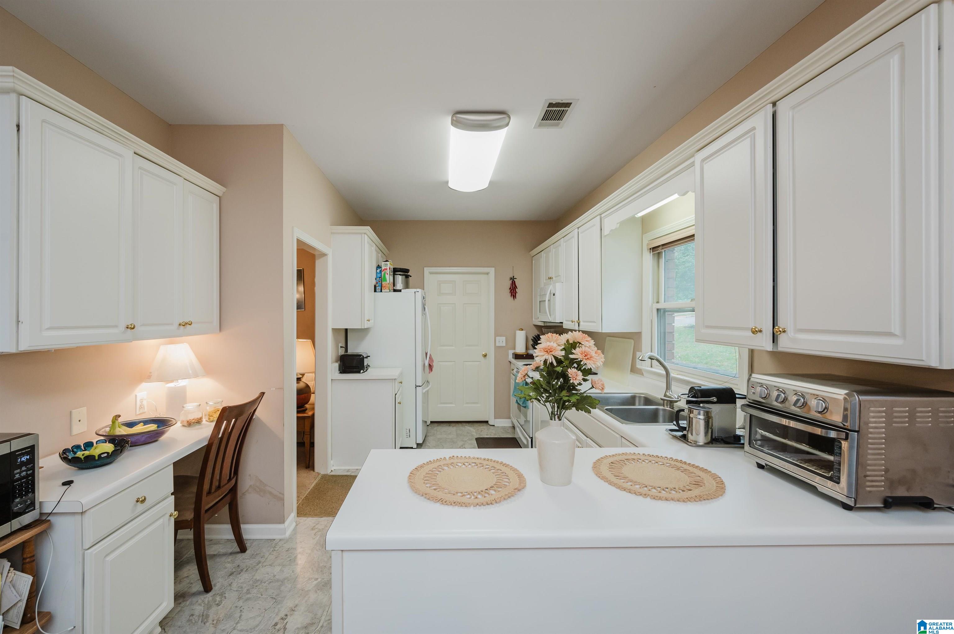 1809 Parkside Circle Birmingham, AL 35209 - Photo 15 of 43