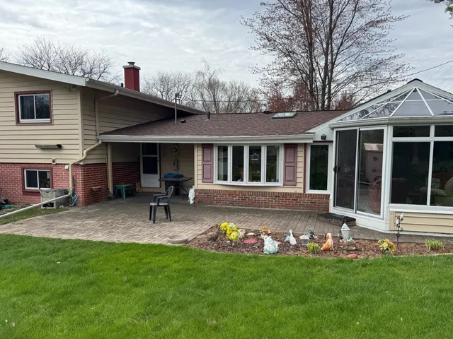 $549,000 | 411 Midland Lane, Monona, WI 53716