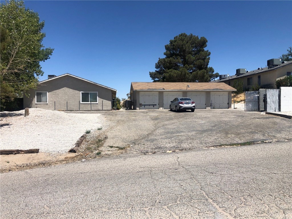 14922 Ritter Street Victorville, CA 92394 - Photo 3 of 11