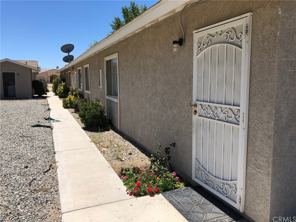 14922 Ritter Street Victorville, CA 92394 - Photo 6 of 11