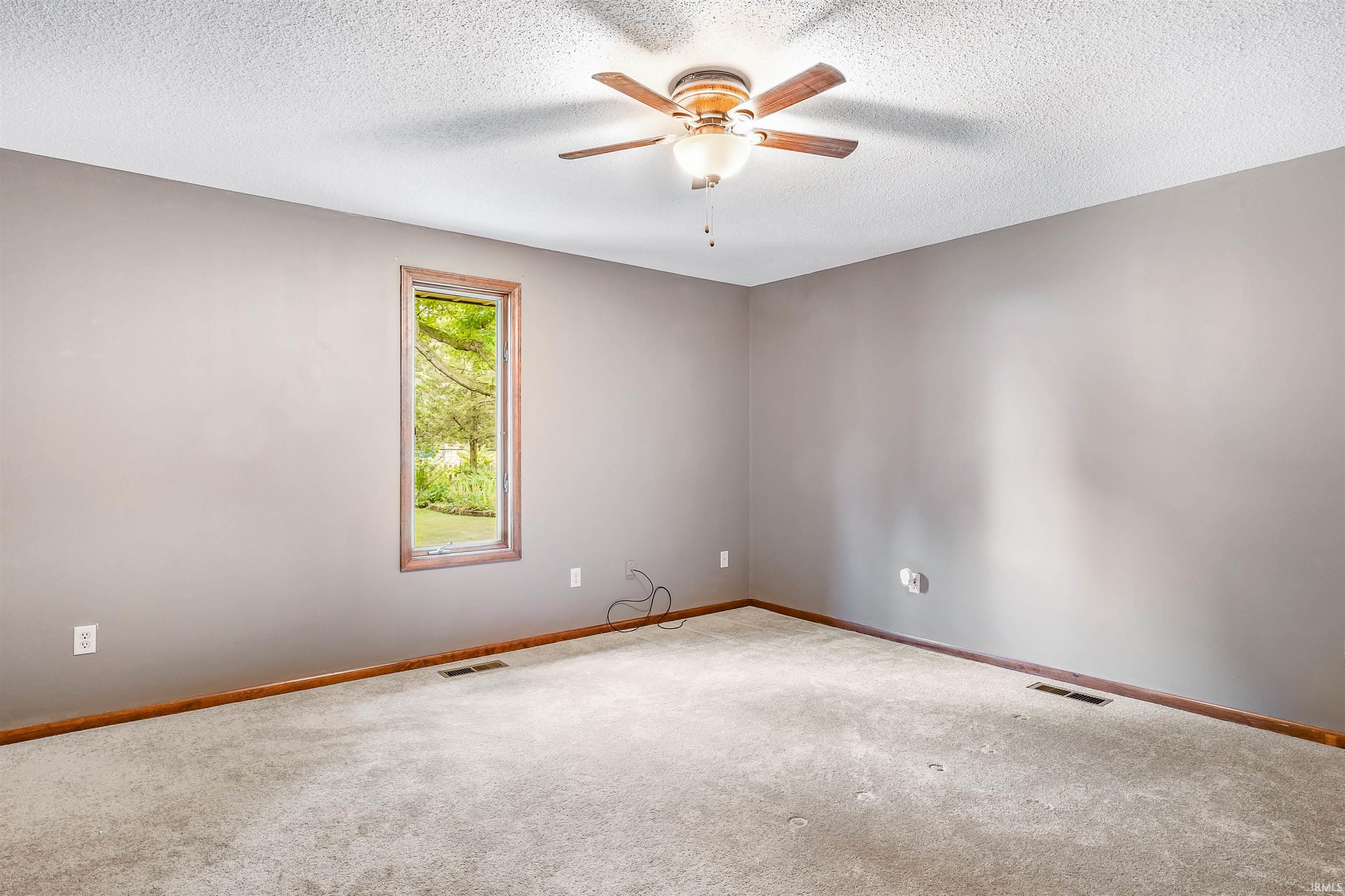 6530 Tanbark Trail Fort Wayne, IN 46835 - Photo 15 of 30