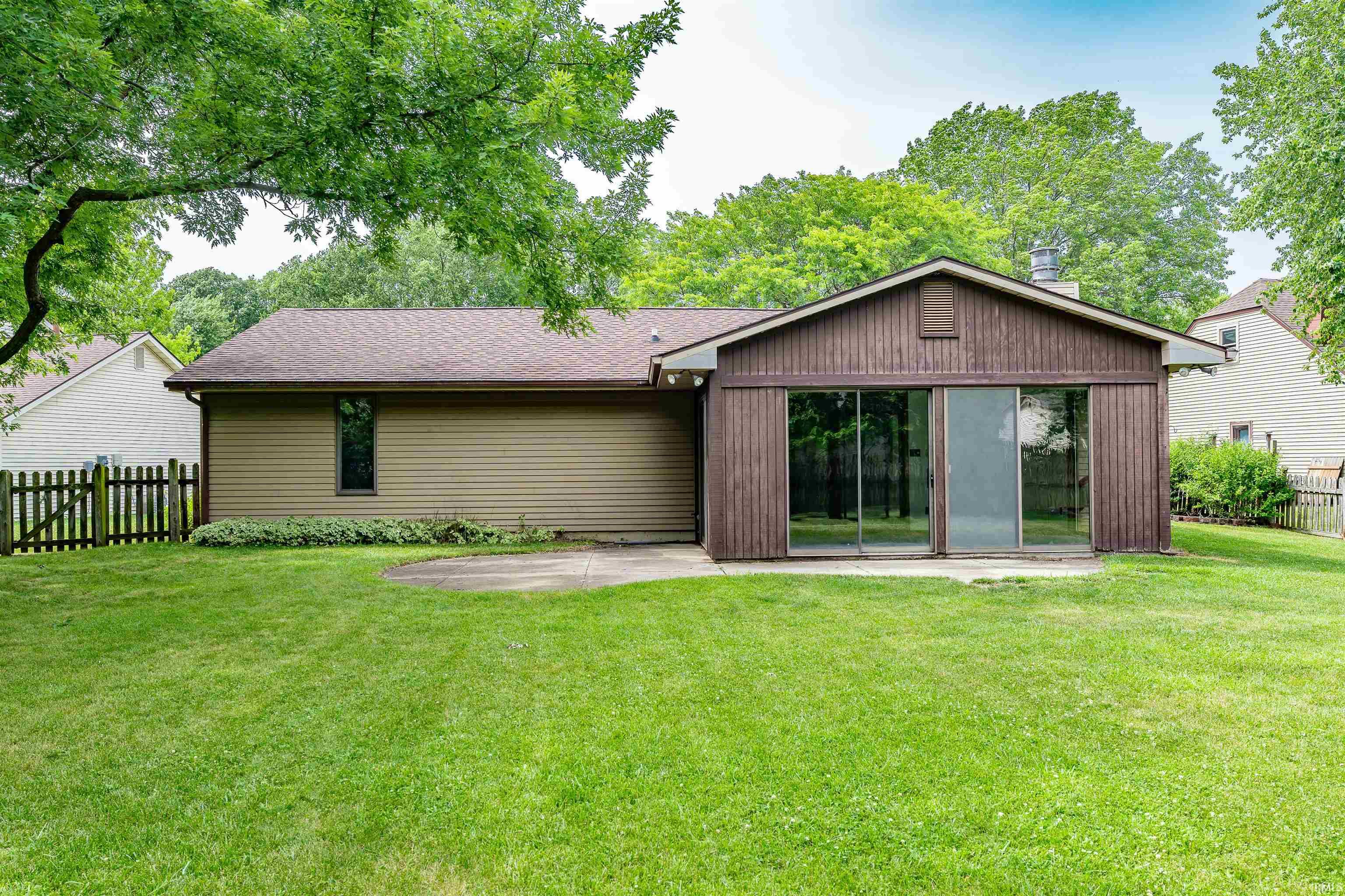 6530 Tanbark Trail Fort Wayne, IN 46835 - Photo 26 of 30