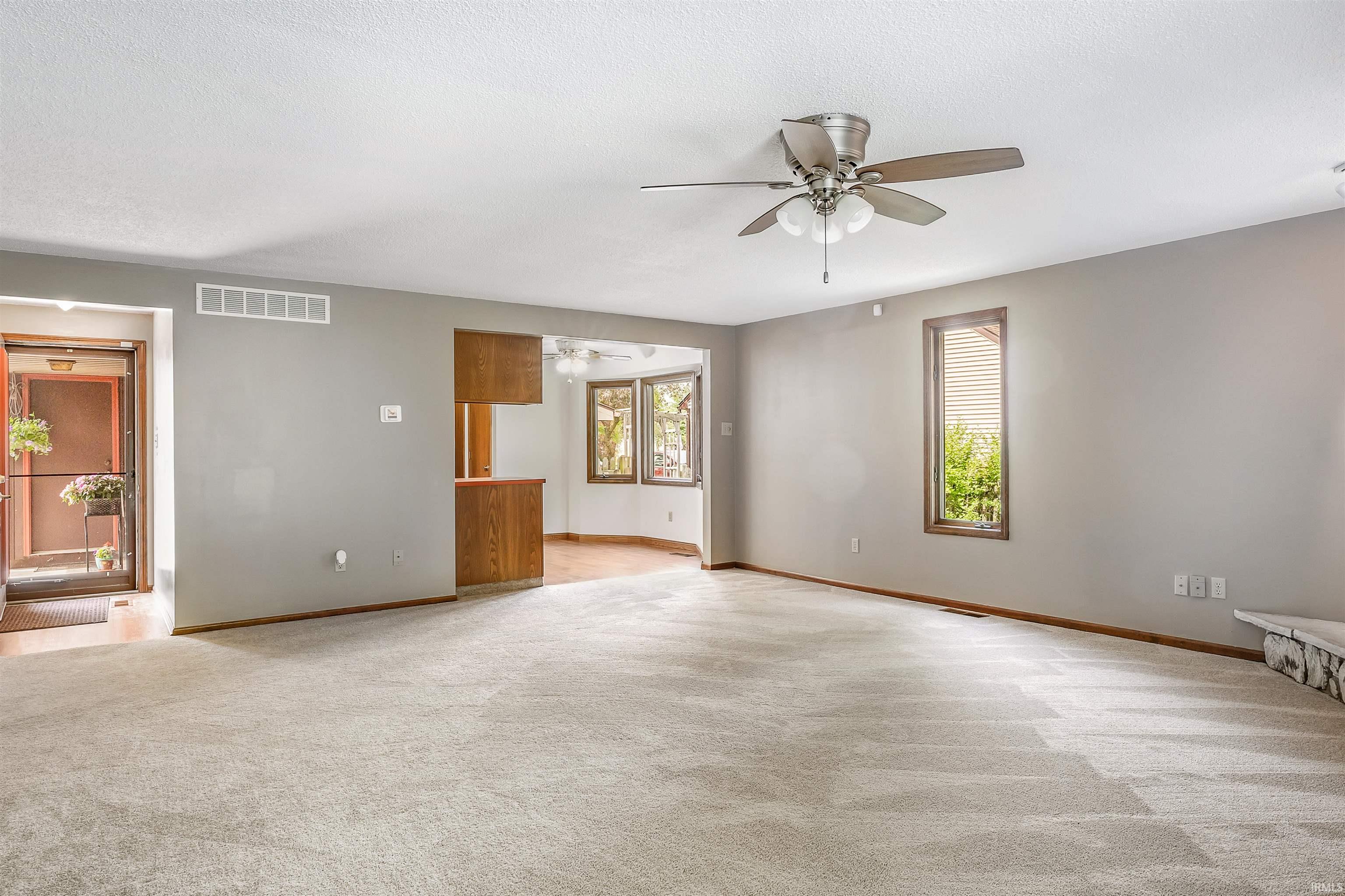 6530 Tanbark Trail Fort Wayne, IN 46835 - Photo 6 of 30