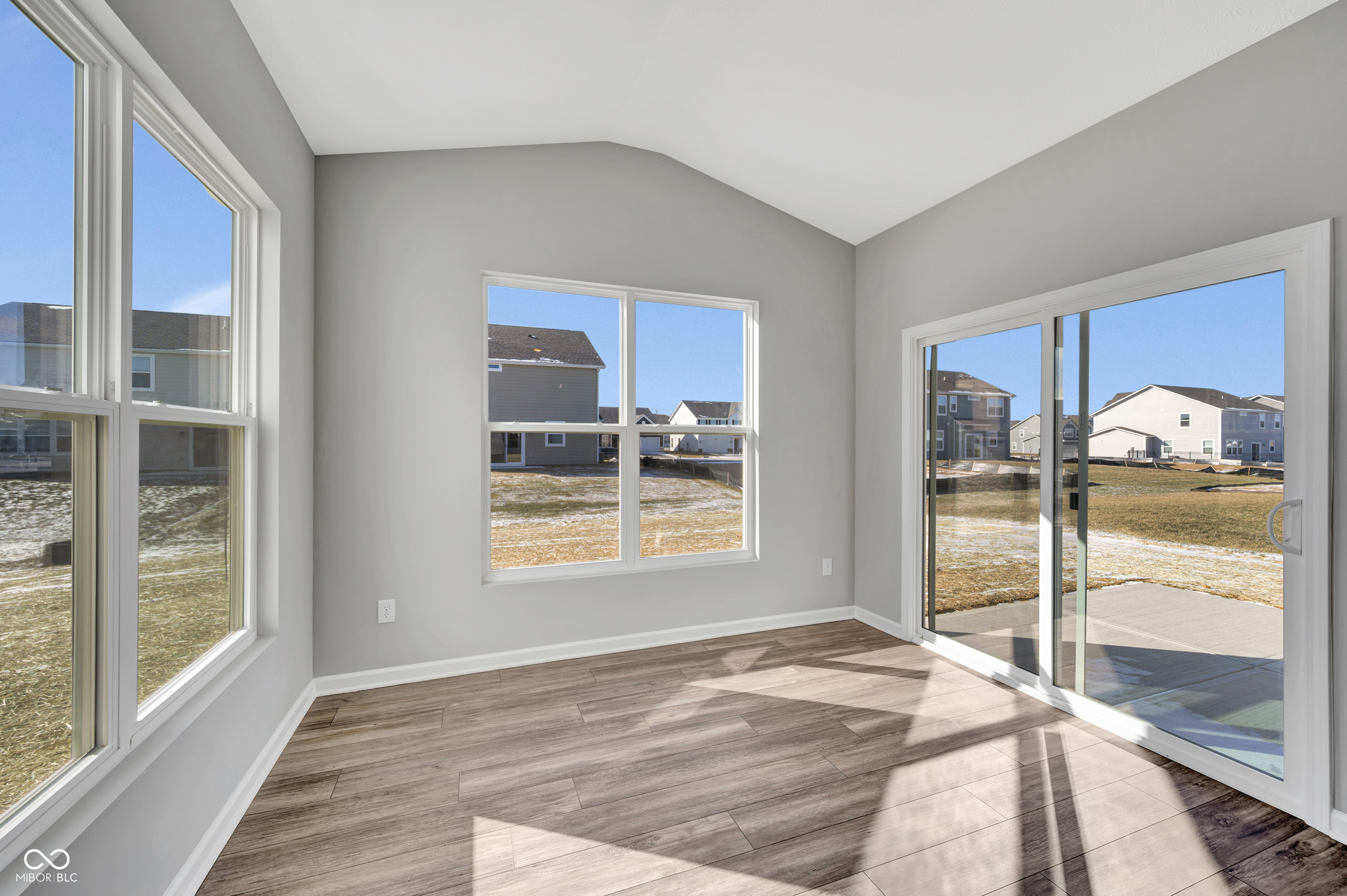 17051 Silo Rdg Way Noblesville, IN 46060 - Photo 7 of 27