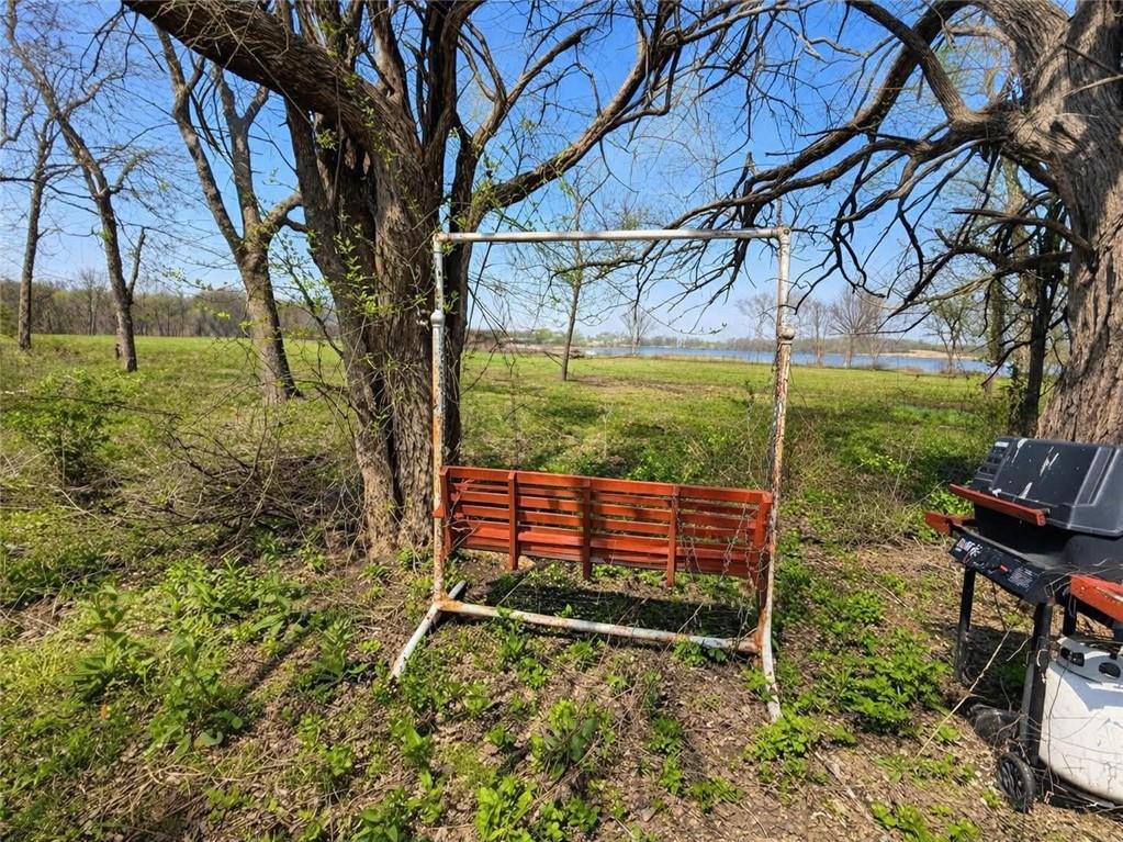 18760 Mckinley Lake Road Oswego, KS 67356 - Photo 4 of 6